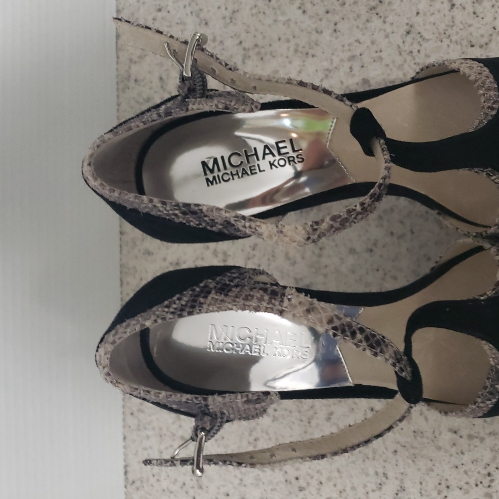Michael by Michael Kors‎ Sophia T-Strap Pump SZ 6.5 - NWOT - Picture 5 of 8